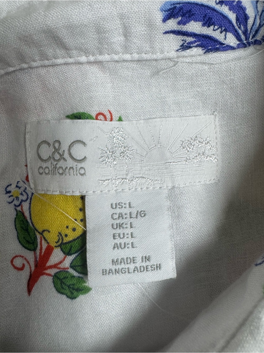 C&C California Women’s Large Linen Rayon Button Down Shirt Fruit Tropical Print - Picture 6 of 8